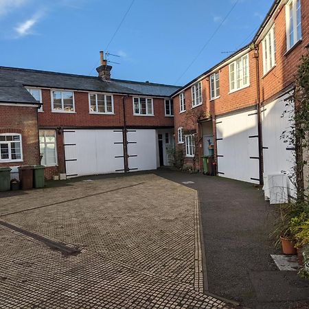 Lovely Stable mews in hidden location Apartment Royal Tunbridge Wells Ngoại thất bức ảnh